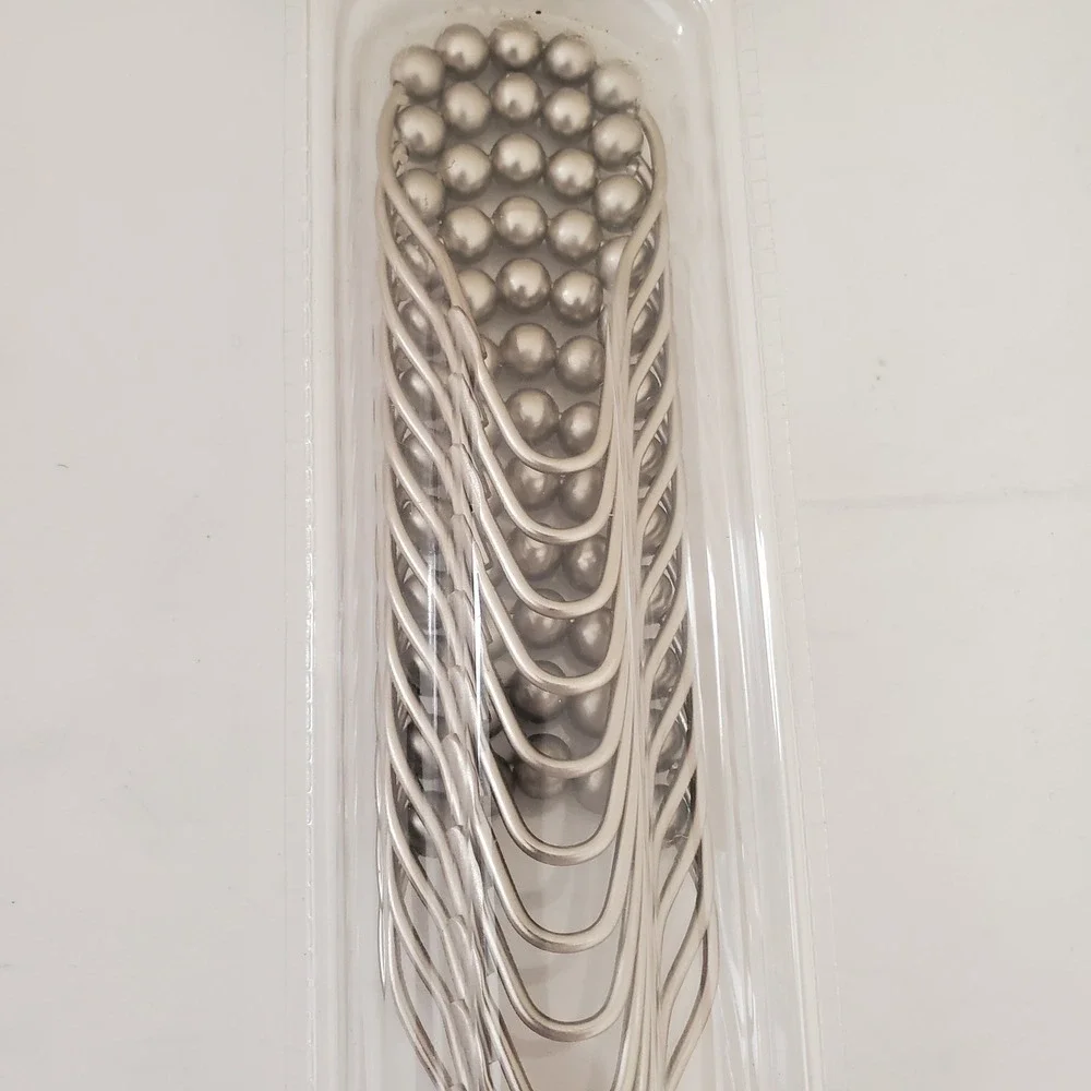 Bed Bath & Beyond Ultimate Luxury 12 Shower Curtain Rings Hooks Satin Nickel